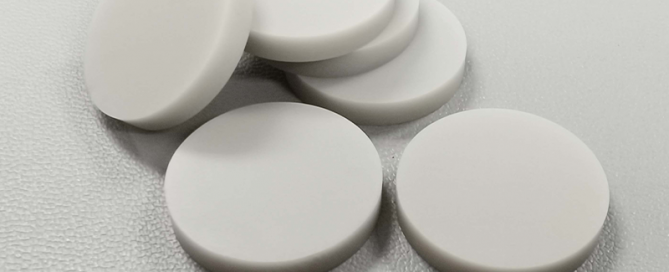 Aluminum nitride ceramic disc