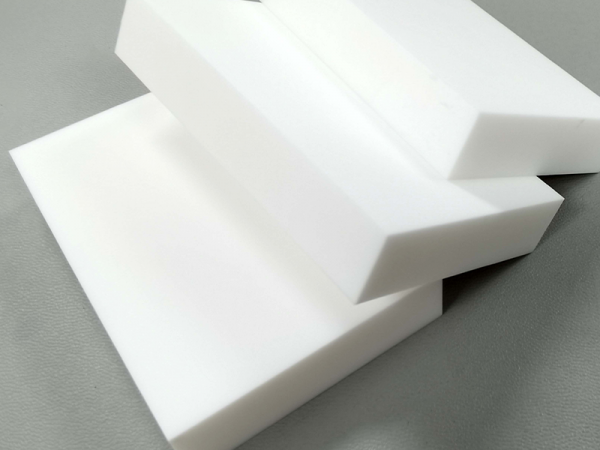 Machinable glass ceramic block